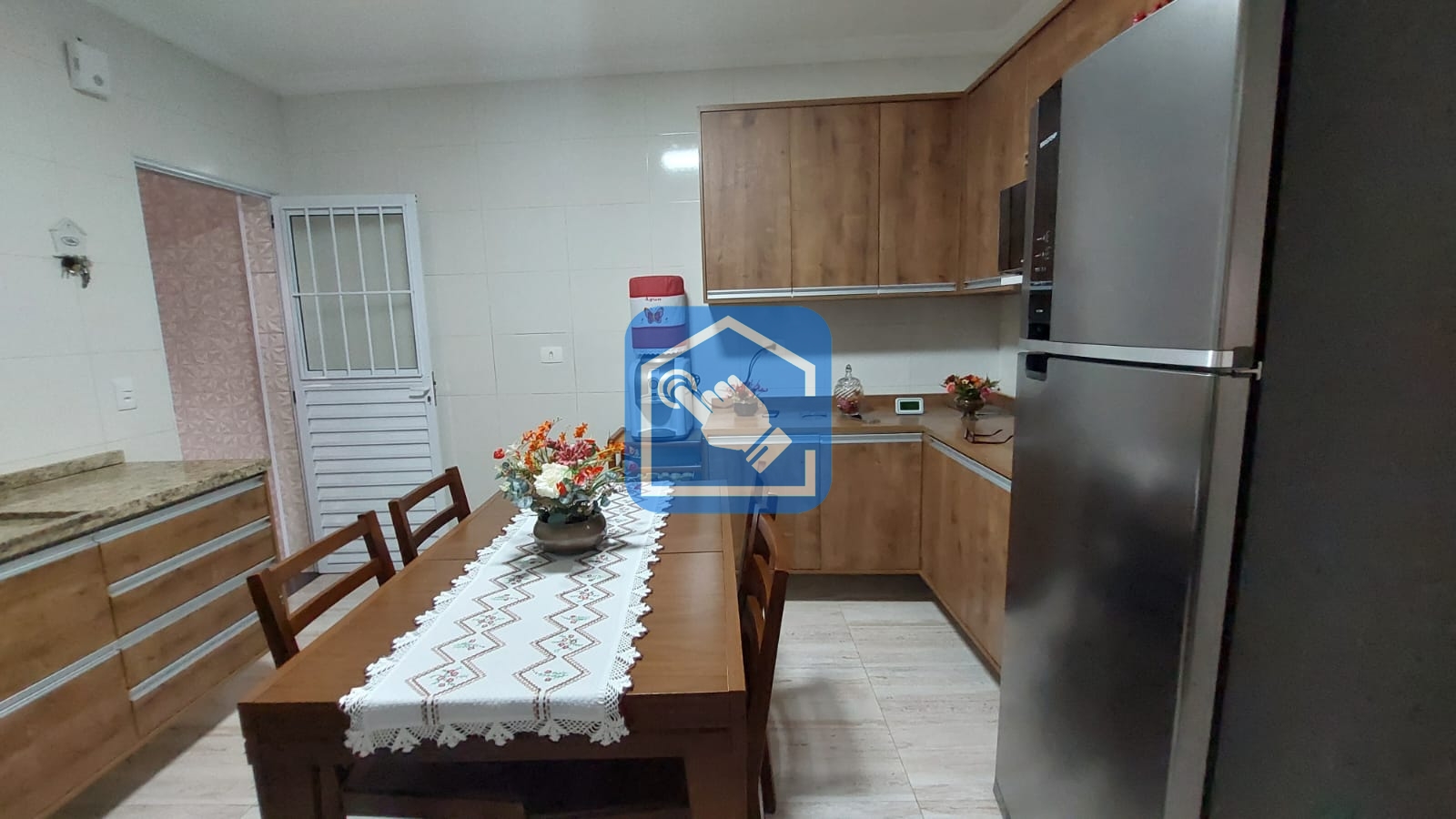 Sobrado à venda com 4 quartos, 200m² - Foto 12