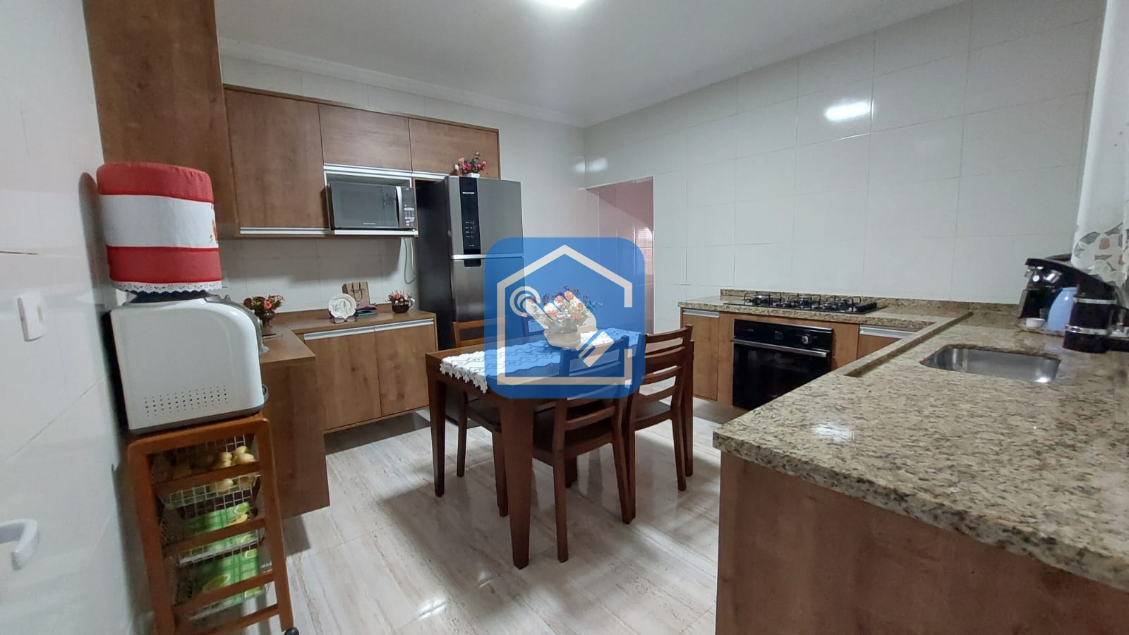 Sobrado à venda com 4 quartos, 200m² - Foto 10